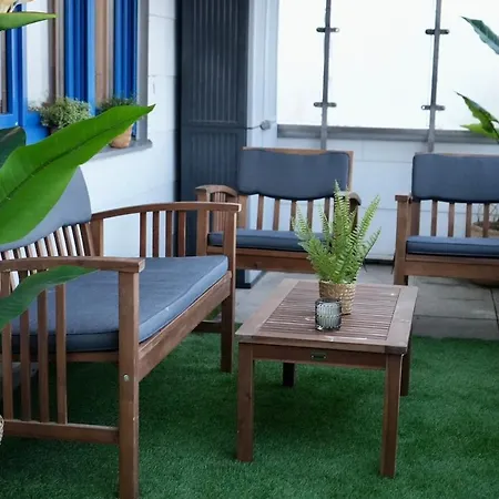 Stylish Forest View - *