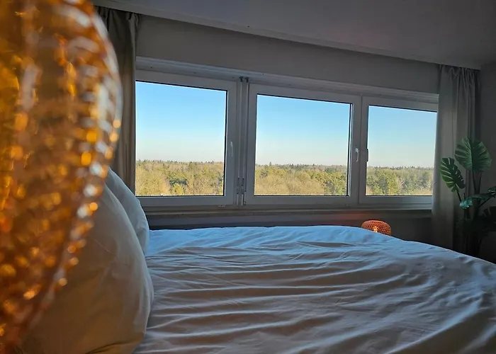 Stylish Forest View - Augsburg