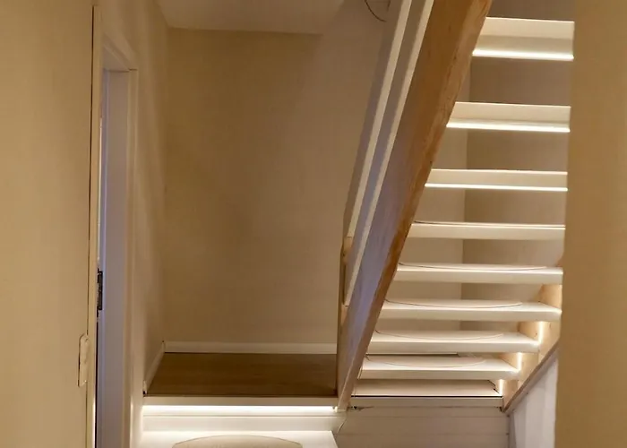 Stylish Forest View - Augsburg