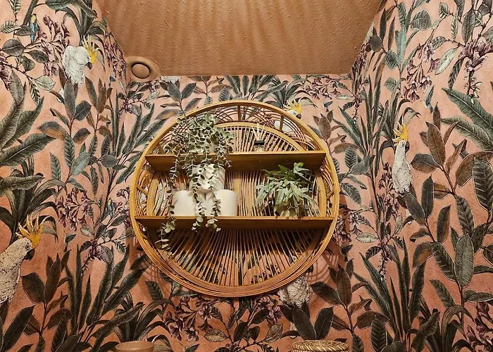 Stylish Forest View - Appartement